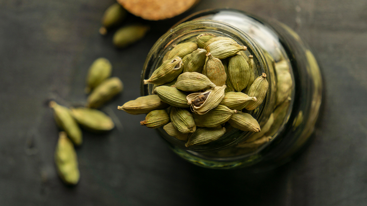 Cardamom Whole